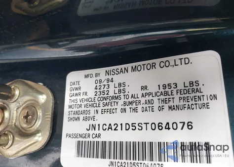 1995 Nissan Maxima Gle/Gxe/Se z USA, uszkodzony, nr VIN JN1CA21D5ST064076